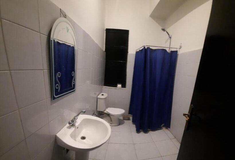 اتاق یک تخته با تراس, Happy Life Hostel