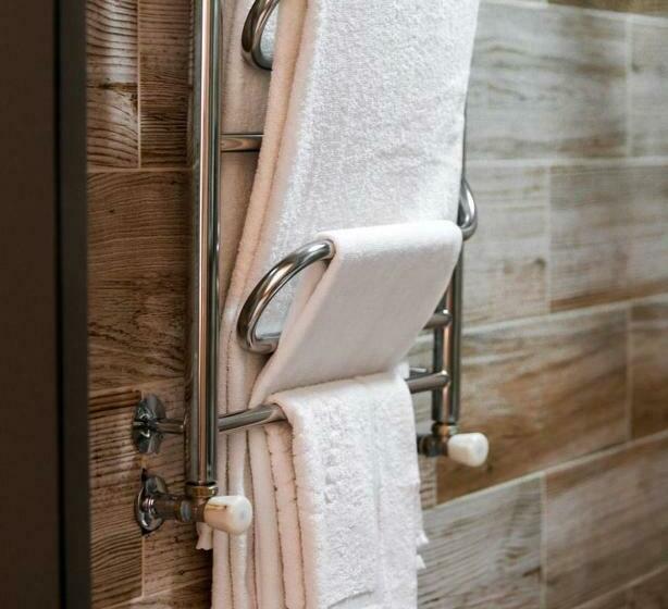 اتاق اکونومی, Khan Palace