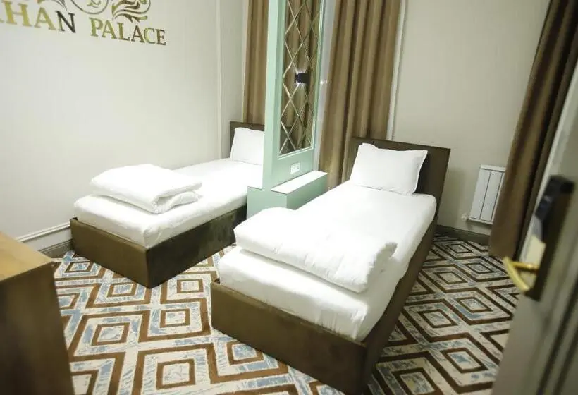 اتاق اکونومی, Khan Palace