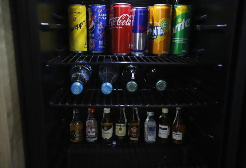 سوییت, Khan Palace