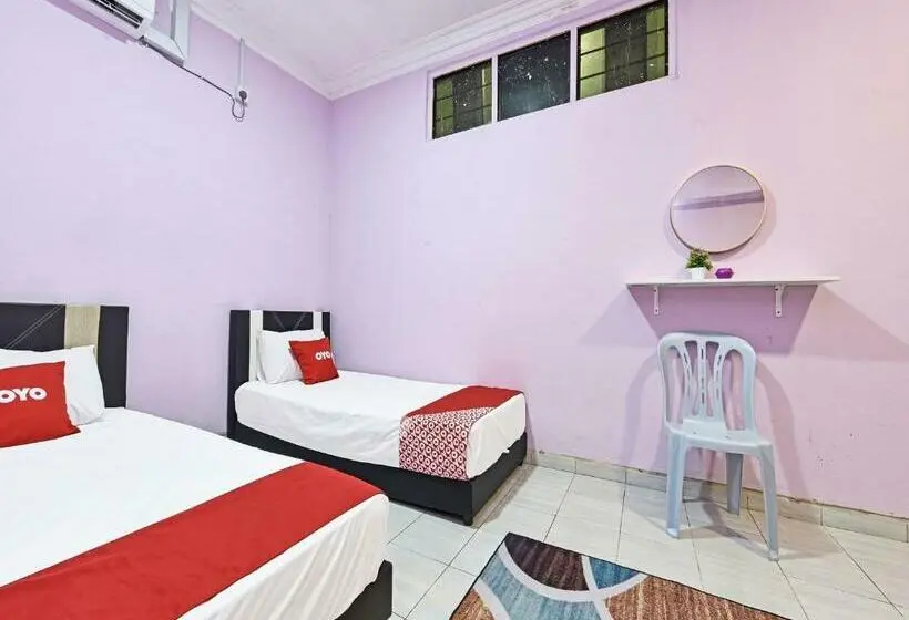 Deluxe Kolmen Hengen Huone, Oyo 90551 Zn Mix Homestay & Roomstay