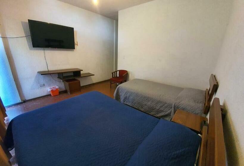 חדר סטנדרט, Plaza