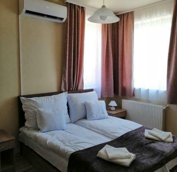 Номер Стандарт, Bacchus Vendégház