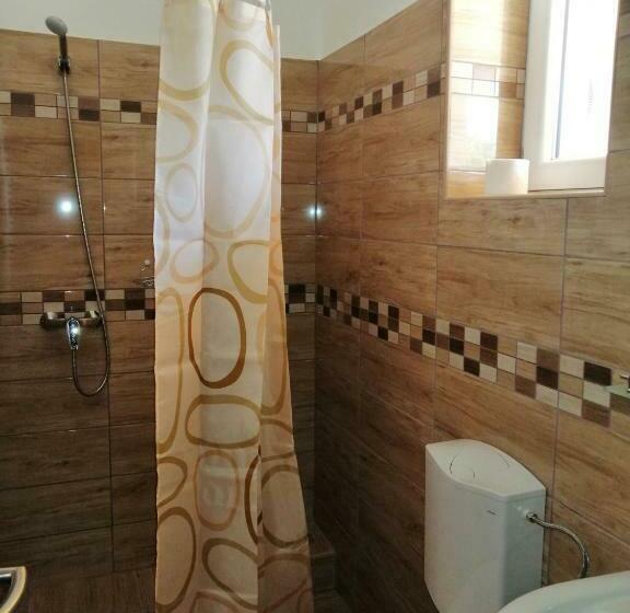 Номер Стандарт Трехместный, Bacchus Vendégház