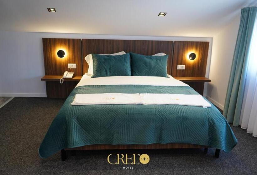 سوییت لوکس, Credo