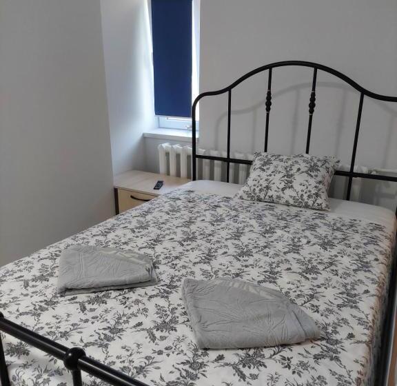 Номер Стандарт, Vila De Pe Lac Amara