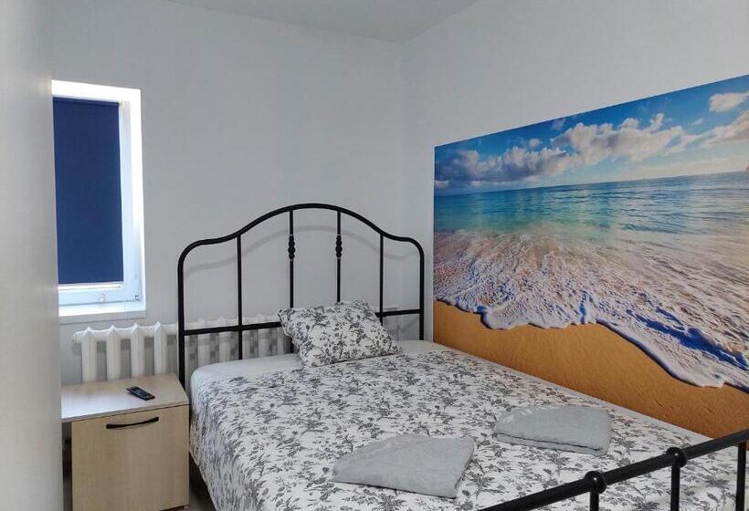 Номер Стандарт, Vila De Pe Lac Amara