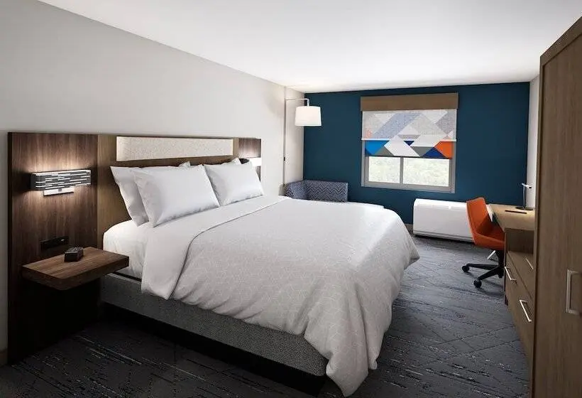 スイート, Holiday Inn Express & Suites   Tomah, An Ihg