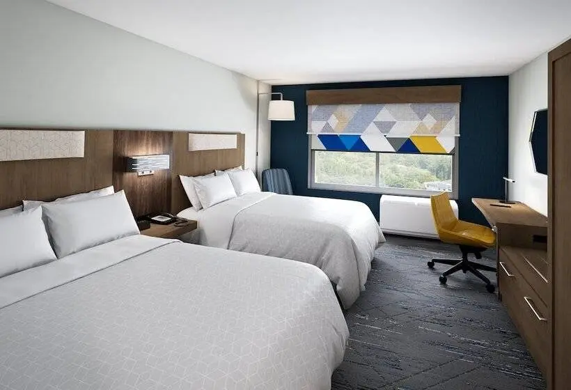 スイート, Holiday Inn Express & Suites   Tomah, An Ihg