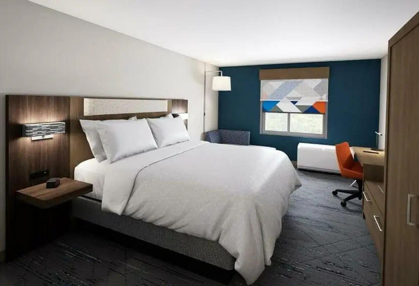 キングサイズベッドのスイートルーム, Holiday Inn Express & Suites   Tomah, An Ihg