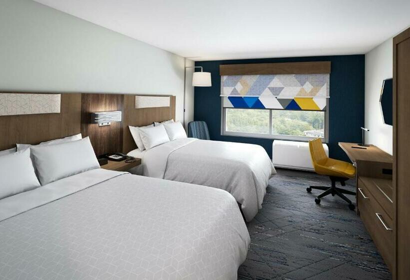 스위트, Holiday Inn Express & Suites   Tomah, An Ihg