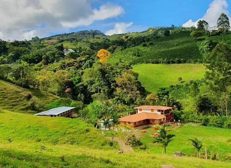 スタンダード４人部屋, Hospedaje Campestre El Rancho De Jero