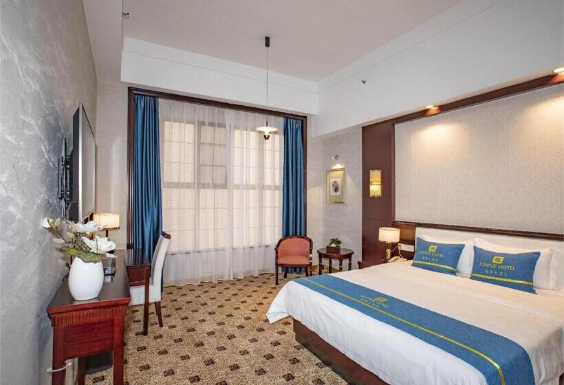 סוויטה דלוקס, Junyue