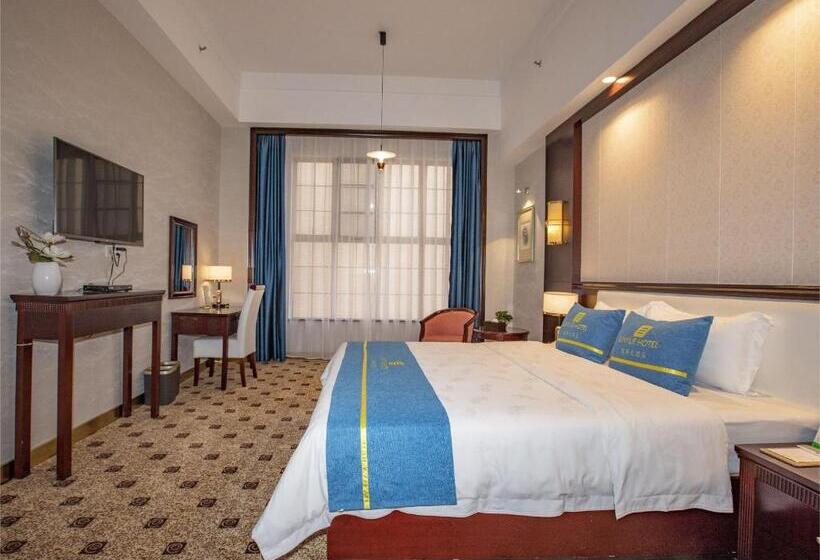 סוויטה דלוקס, Junyue