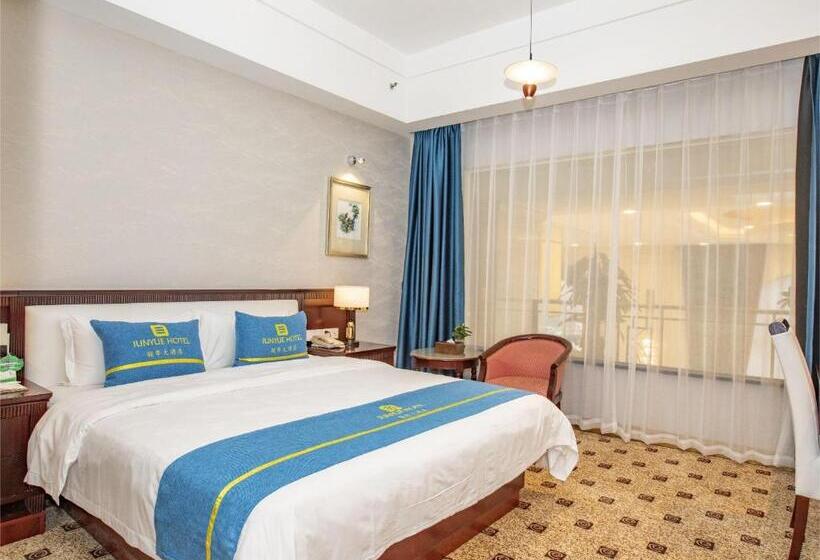 חדר דלוקס, Junyue