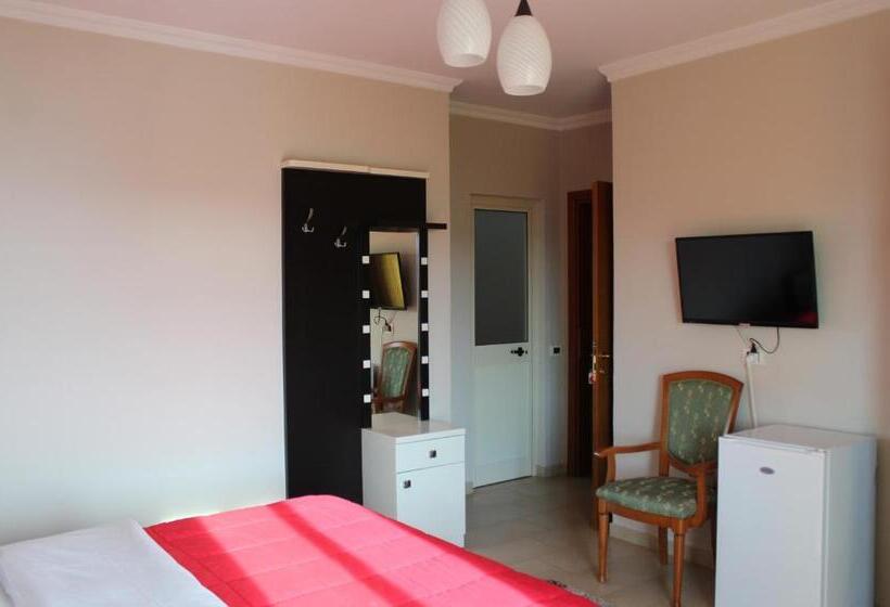 חדר סטנדרט נוף לים עם מרפסת, Kristal