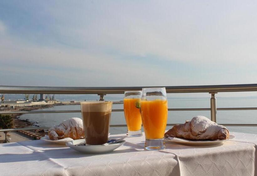 חדר סטנדרט נוף לים עם מרפסת, Kristal