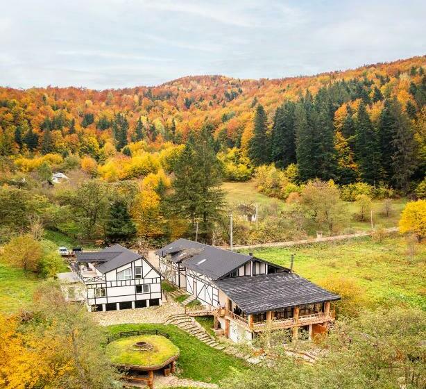 غرفة قياسية سرير كينج, Om Resort