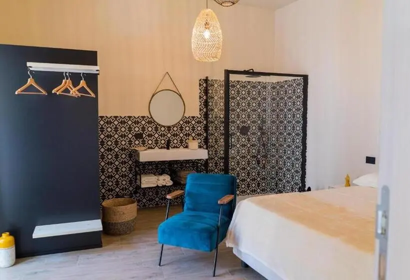 اتاق استاندارد با تخت بزرگ, Tesoro Nascosto B&b