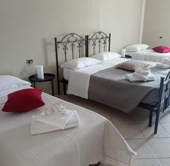 اتاق استاندارد, Il Roseto