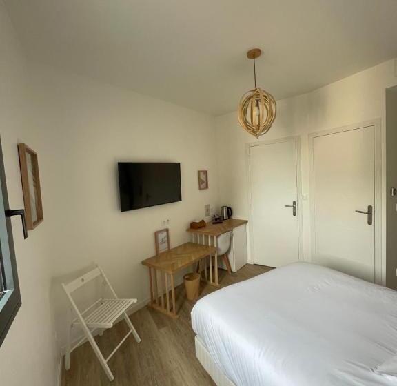 标准单人间, La Tour Aux Crabes Près De La Plage