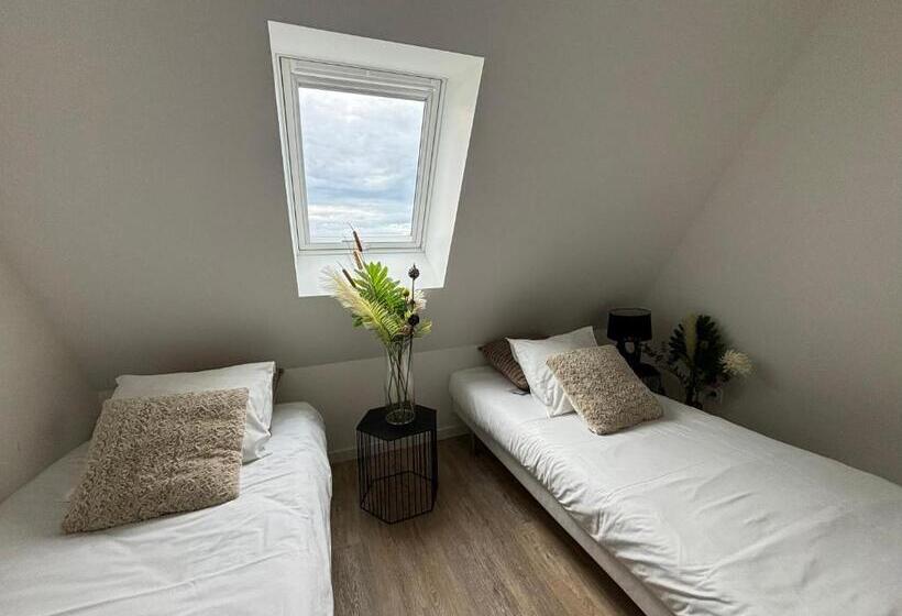 家庭间, La Tour Aux Crabes Près De La Plage