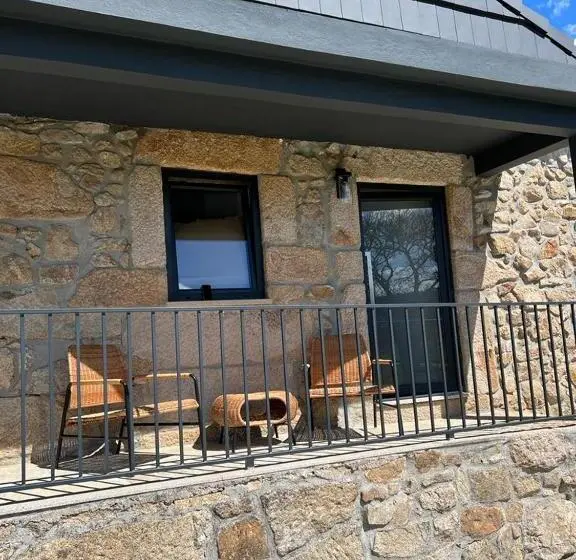 Perhesviitti, Casa Dos Bernardos