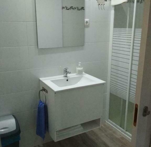 غرفة قياسية فردية, Pension Gaztelugatxe Hbi01325