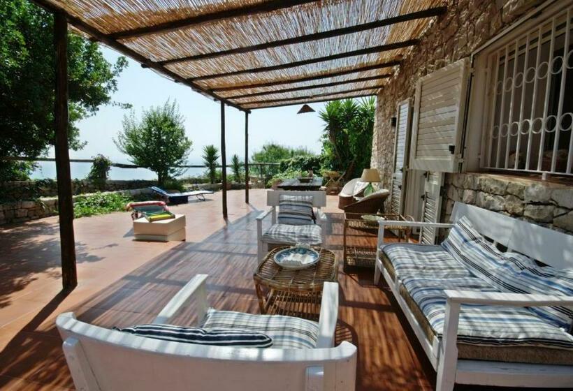 Апартаменты 1 Спальня с Террасой, Trullo Mediterraneo  Santa Maria Di Leuca
