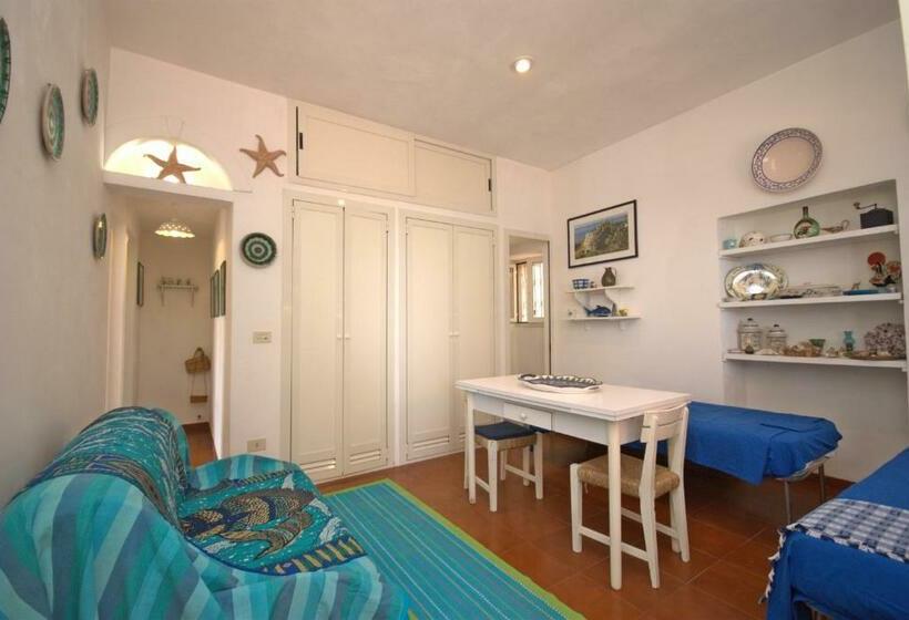 带1个卧室的带阳台的公寓, Trullo Mediterraneo  Santa Maria Di Leuca