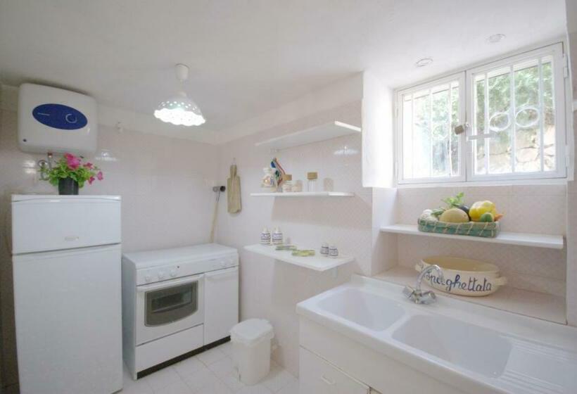 带1个卧室的带阳台的公寓, Trullo Mediterraneo  Santa Maria Di Leuca