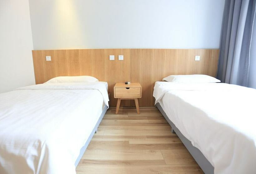 اتاق کلاس بیزنس, Lab Hostel