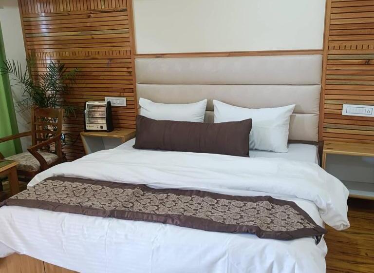 سوییت, Resort The Himalayan Odyssey And Cottages