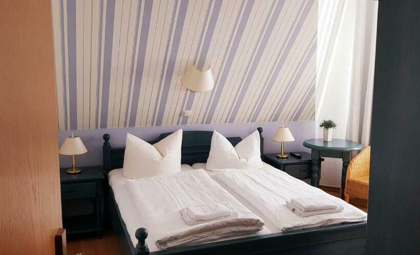 スタンダードルーム, Restaurant Und Pension Zur Nassen Ecke