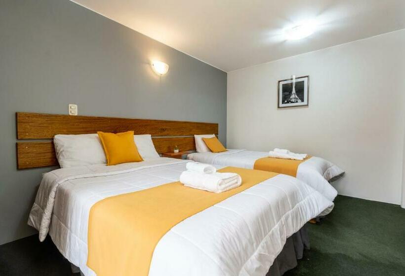 带阳台的标准单人间, Kalust