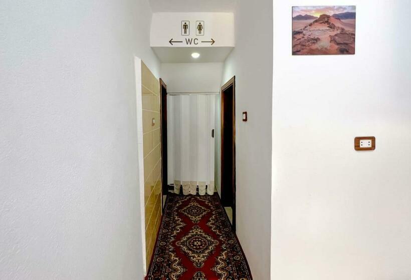 اتاق استاندارد, Z3 Hostel