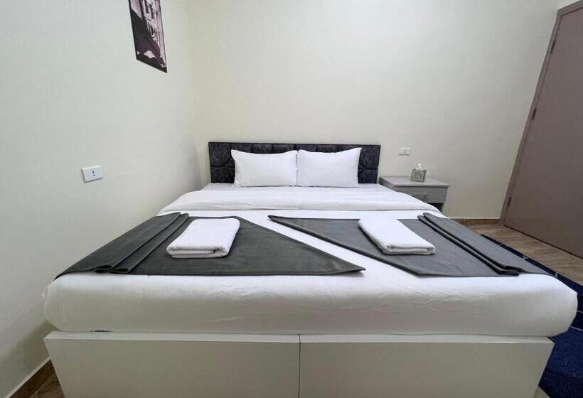 اتاق لوکس, Z3 Hostel