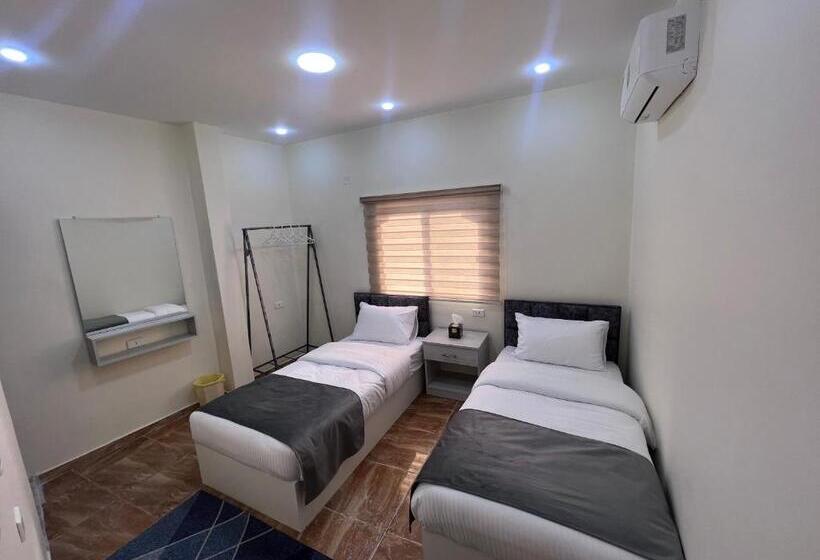 اتاق لوکس, Z3 Hostel