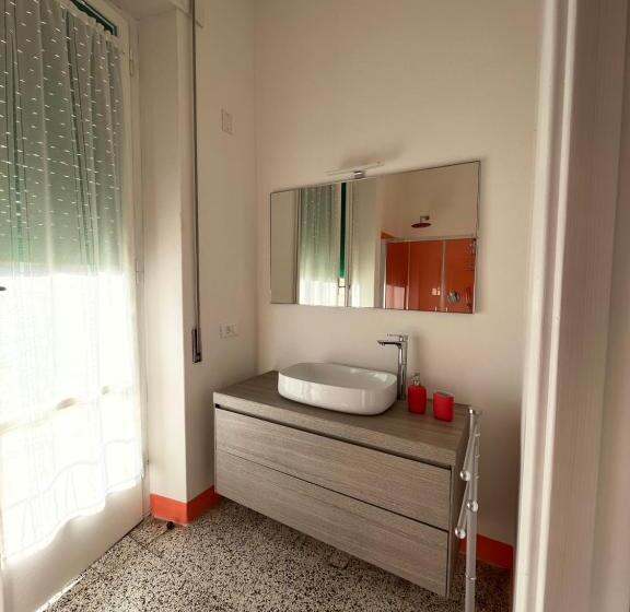 バルコニー付きスタンダードルーム, Bed And Coffee Rooms Portoferraio