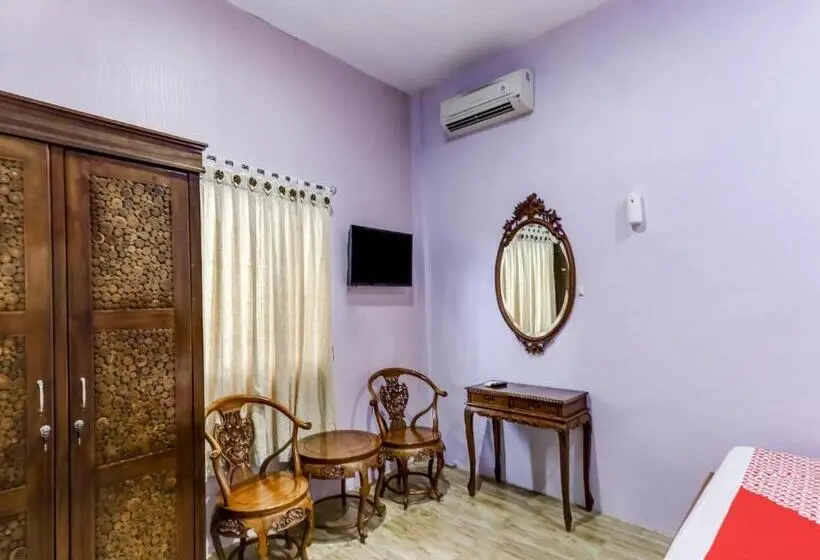 デラックスルーム, Oyo 91298 Rumah Cantik Homestay