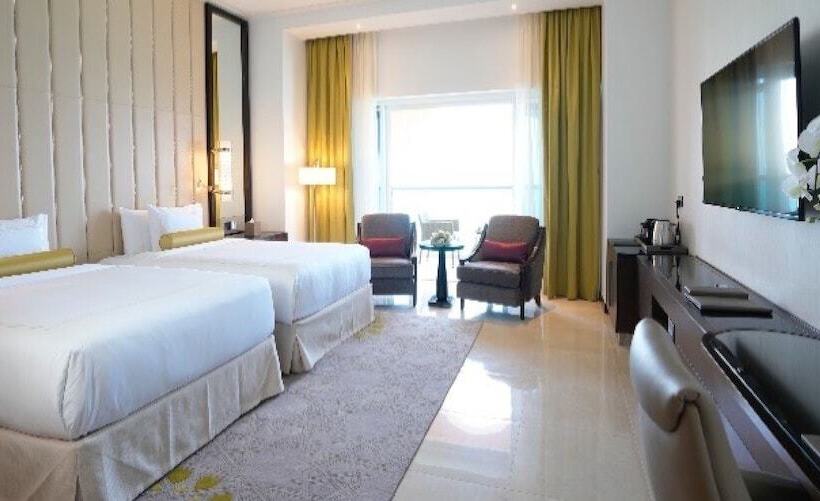 غرفة بريميوم مطلّة علي البحر, Rixos Marina Abu Dhabi