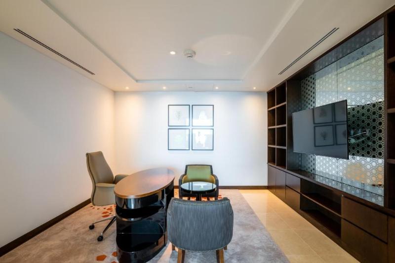 جناح إدارى, Rixos Marina Abu Dhabi