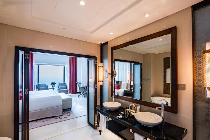 جناح إدارى, Rixos Marina Abu Dhabi