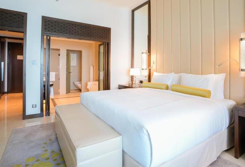غرفة بريميوم مع إطلالات, Rixos Marina Abu Dhabi