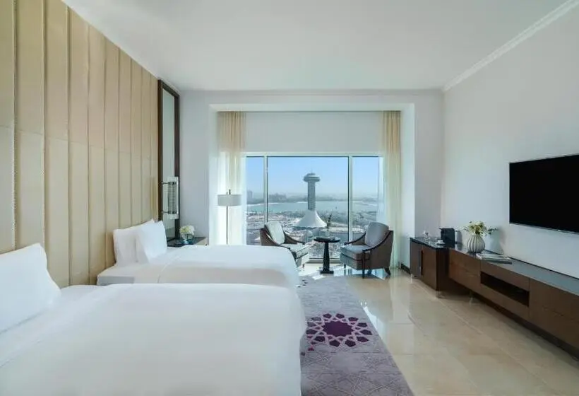 景色の見えるデラックスルーム, Rixos Marina Abu Dhabi