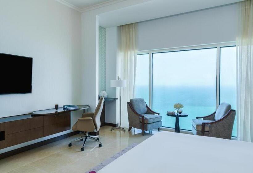 Номер Deluxe Вид на Море, Rixos Marina Abu Dhabi