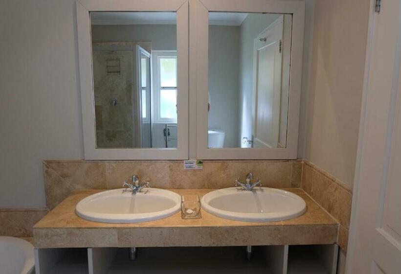 스탠다드 룸 킹사이즈 침대, 11 Westcliff Rentals