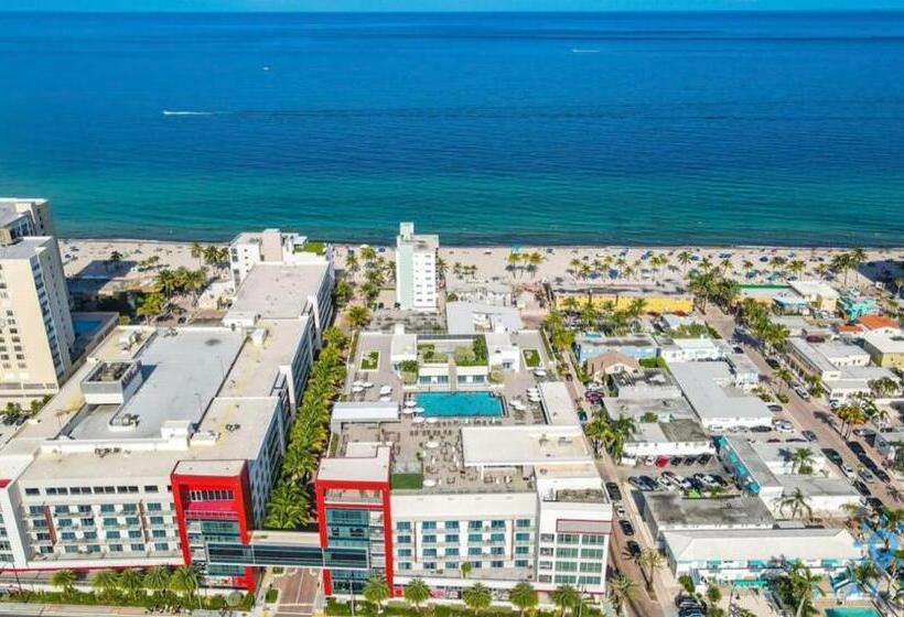 خانه 1 خوابه, Rooftop Pool   Hot Tub   Hollywood Beach Broad   Walk