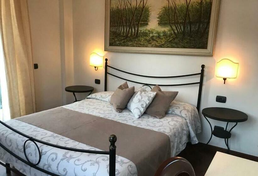 غرفة قياسية مزوَّدة بشُرفة, La Cà Di Anna