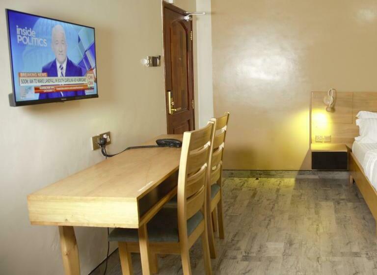 اتاق استاندارد یک نفره, Victoria Mews